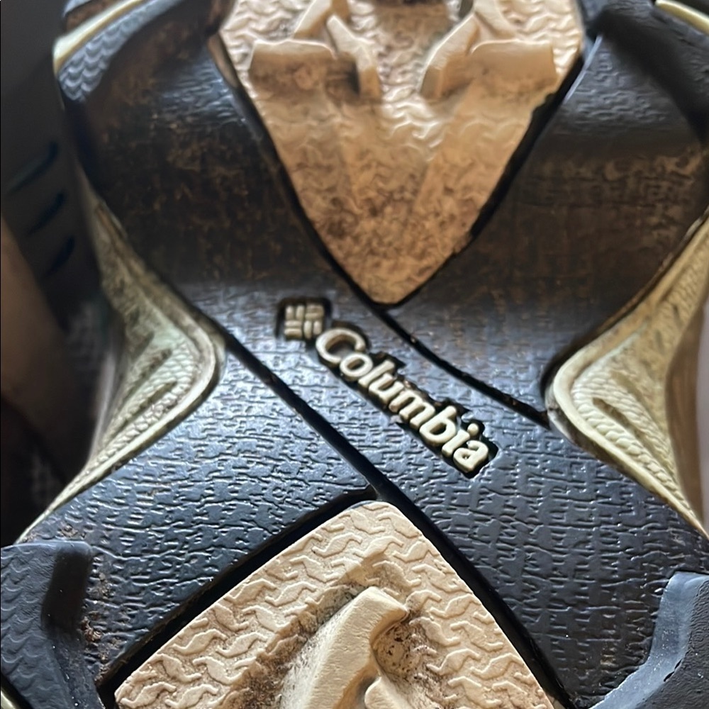 Columbia Pagora Hiking Sneakers Women’s 9.5 Outdoors Grey & Tan - Picture 4 of 6